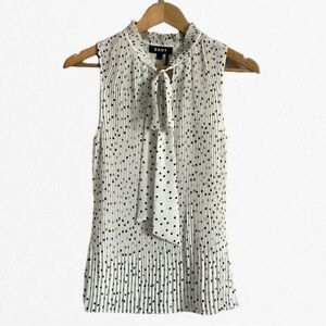 DKNY Women’s PinPleated White with Black Polkadots Sleeveless Blouse Nec…